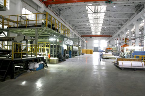 專(zhuān)業(yè)體育館運(yùn)動(dòng)木地板廠家的生產(chǎn)工藝