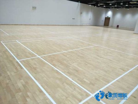 葫蘆島專業運動木地板翻新公司