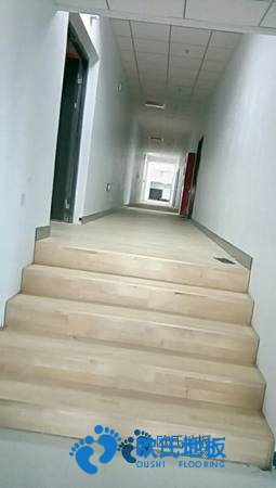 用什么一般運(yùn)動(dòng)型地板