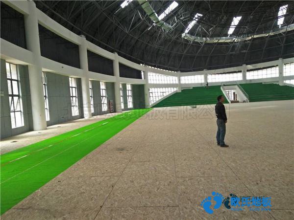 學(xué)?；@球場館地板優(yōu)點(diǎn)