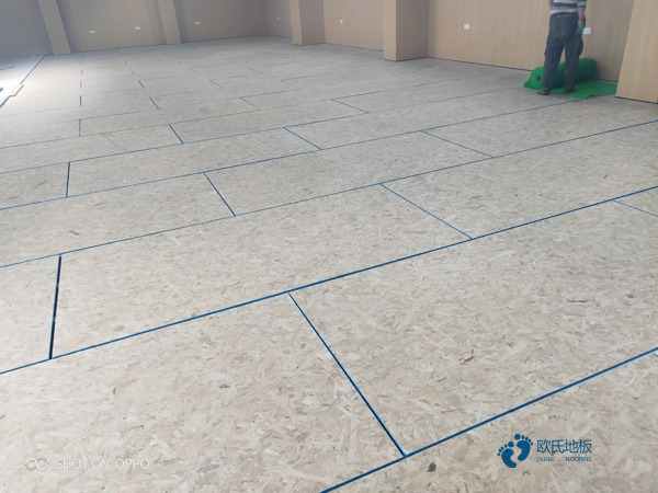 運(yùn)動木地板安裝1