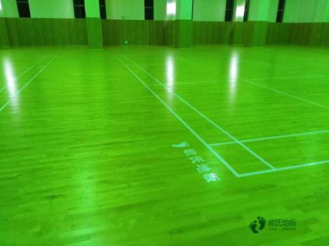 運(yùn)動(dòng)籃球木地板便宜的多少錢(qián)一平方米