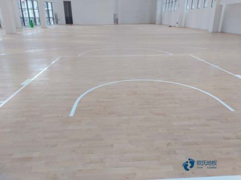 運(yùn)動(dòng)場(chǎng)館木地板廠家電話
