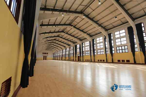 實木體育館地板龍骨結(jié)構(gòu)2