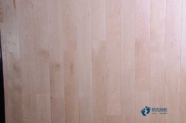 購買籃球場館木地板哪種牌子好1